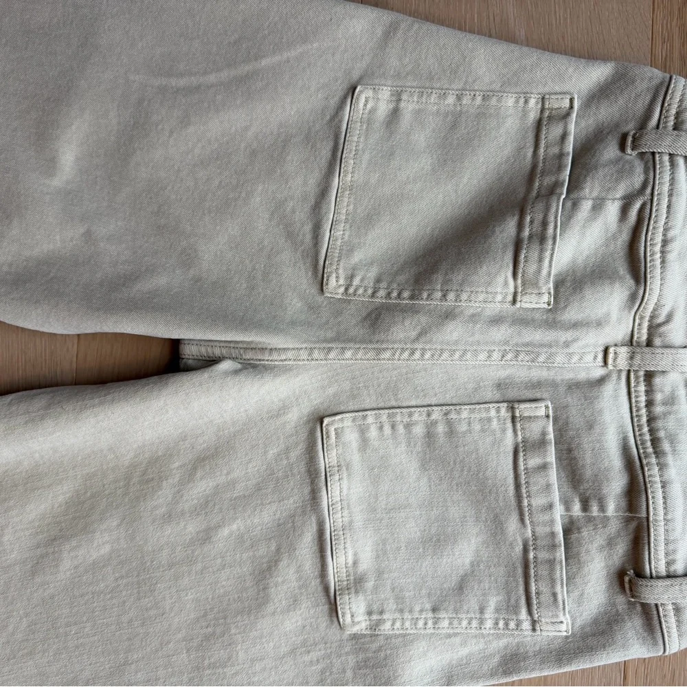 MIOU MUSE - STRAIGHT WIDE LEG DENIM PANTS IN BEIGE - Picture 4 of 4